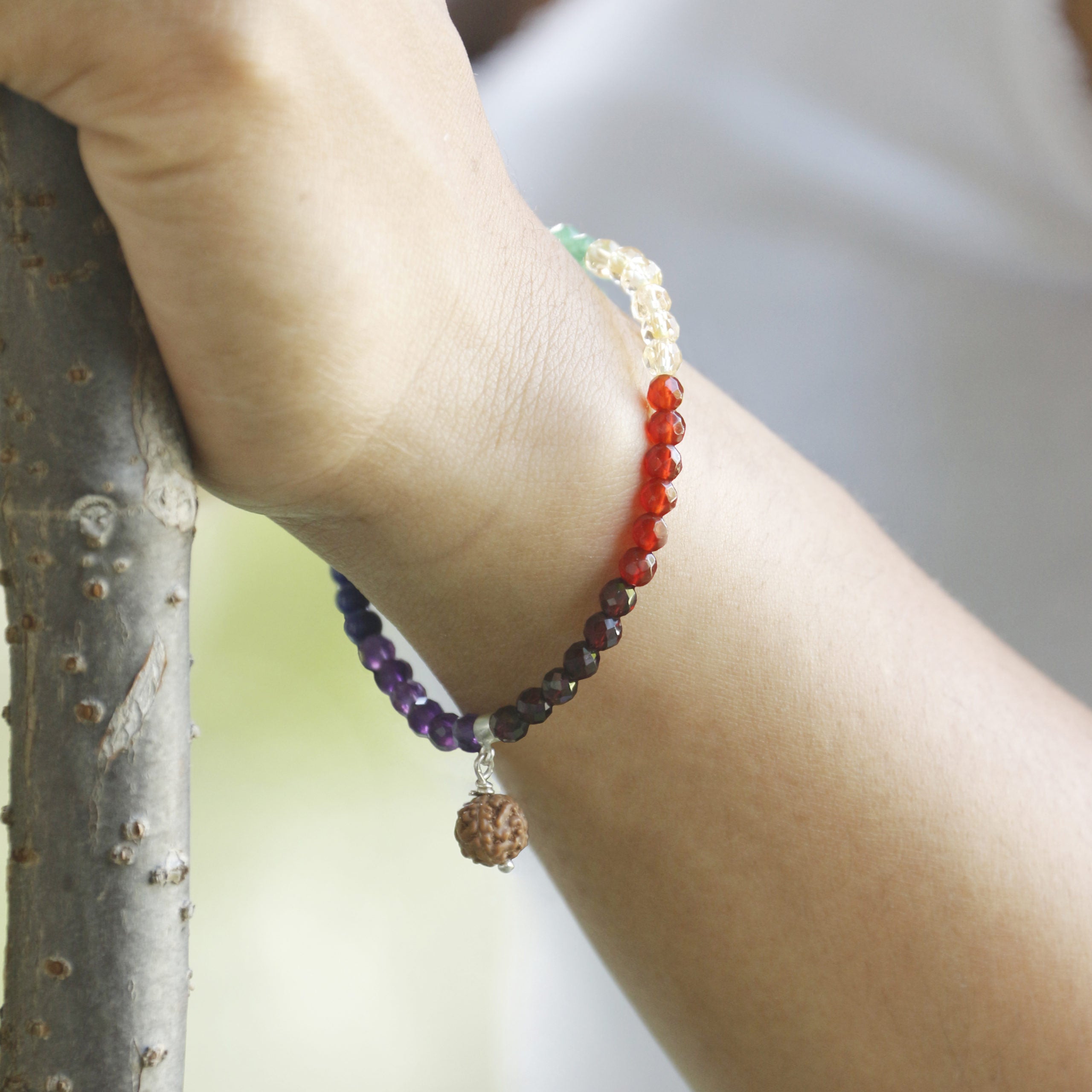 U42 - 7 Chakra Elastic Bracelet 4mm - Anna Michielan