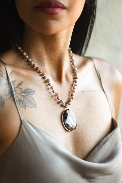 Universal Energy Short Necklace - Anna Michielan Jewelry